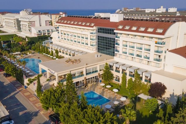Hotel Titan Select